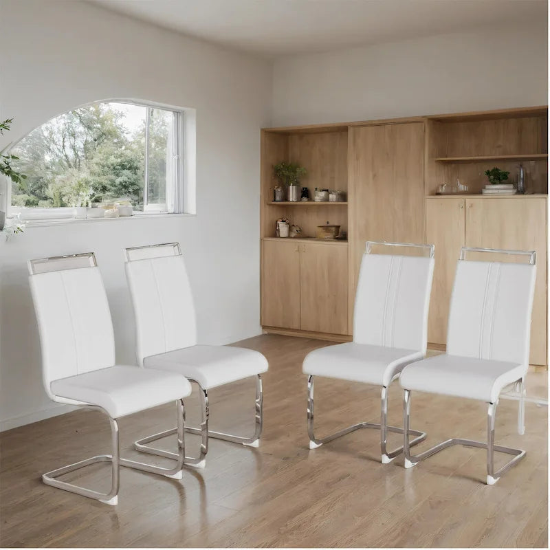 Chaise de salle à manger capitonnée à dossier haut en similicuir avec pieds en métal