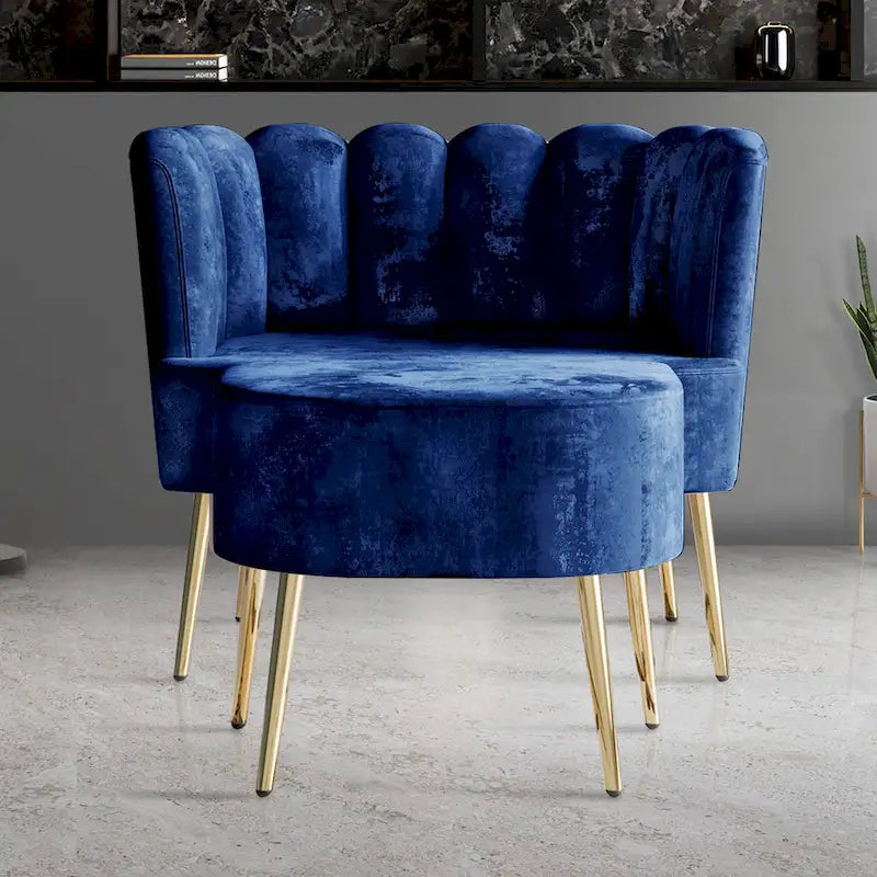 Fauteuil d'appoint luxueux en velours avec tabouret