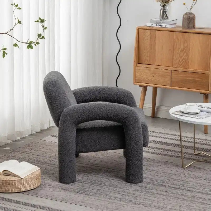 Fauteuil d'appoint rembourré au design moderne et unique pour le salon