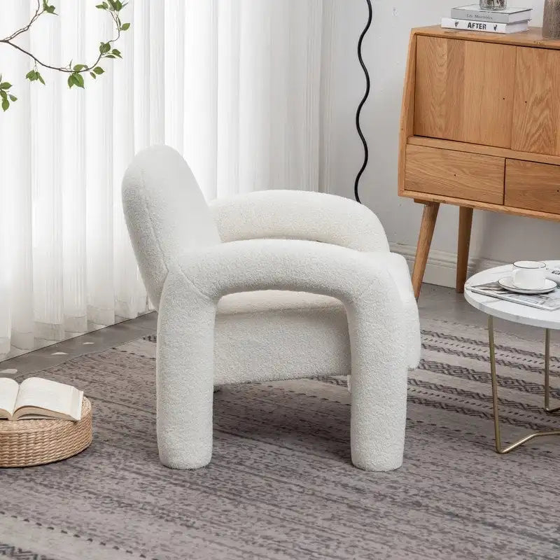 Fauteuil d'appoint rembourré au design moderne et unique pour le salon