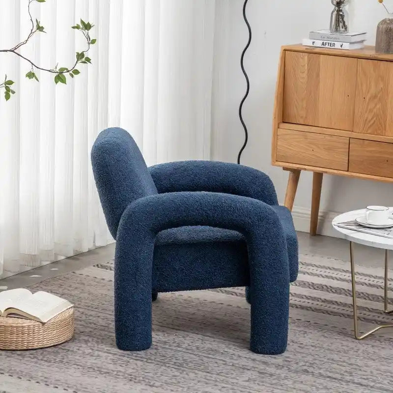 Fauteuil d'appoint rembourré au design moderne et unique pour le salon