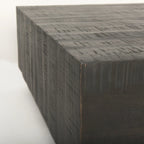 Table basse flottante carrée en bois massif Hayden